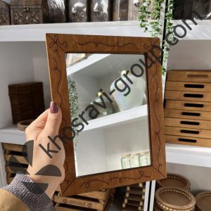 آینه چوبی