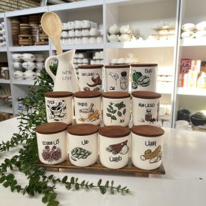 استند پله ای سه طبقه